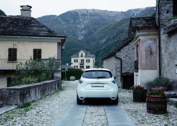 “Parole parole parole”