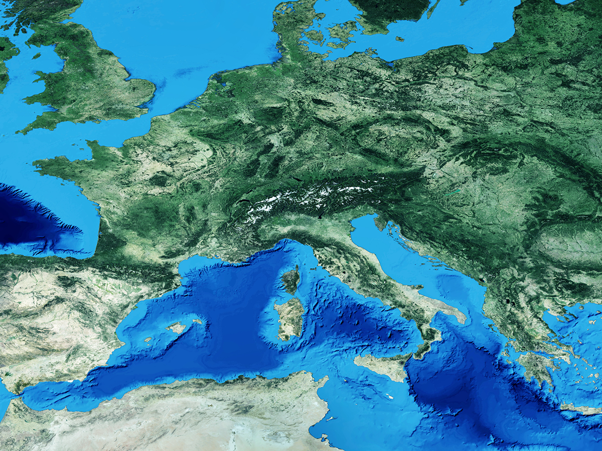 Cos’è la TEN-T (Trans European Network-Transport), la rete stradale più elettrificata del mondo
