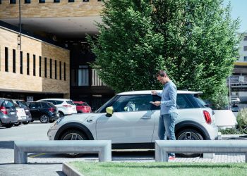 “Parole parole parole”