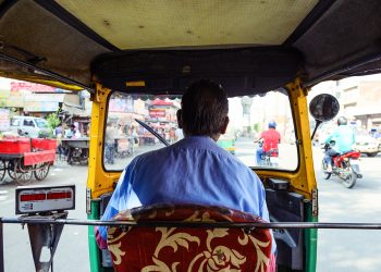 Veicoli leggeri e mobilità elettrica: India sul podio