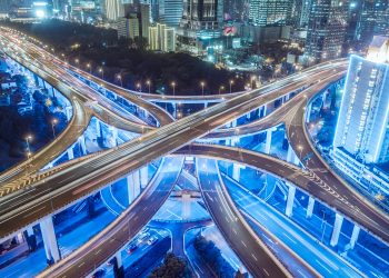 È cinese la prima auto di serie con batteria allo stato solido