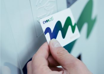 Come si sceglie la destinazione migliore per una vacanza in auto elettrica?