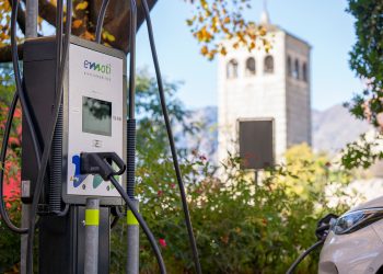 Muralto si illumina di energia elettrica