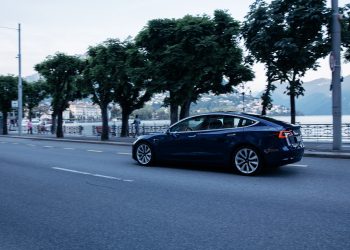 La mobilità elettrica non aspetta: l’Europa accelera