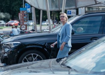 La mobilità elettrica non aspetta: l’Europa accelera